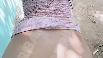 Mature Woman Gets Fucked On The Street For Free